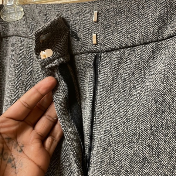 Investments Petite Straight Leg Short Pants (NWT) - Picture 6 of 8